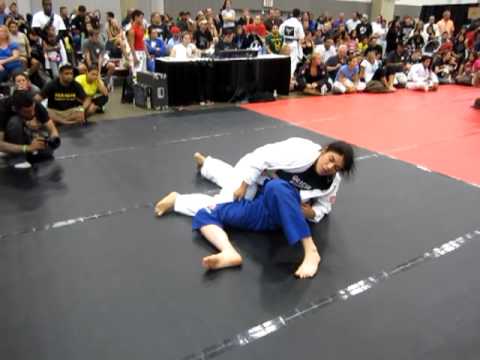 F2W/WGC Europa 2012 - Tammy Griego vs. Lora Hallock