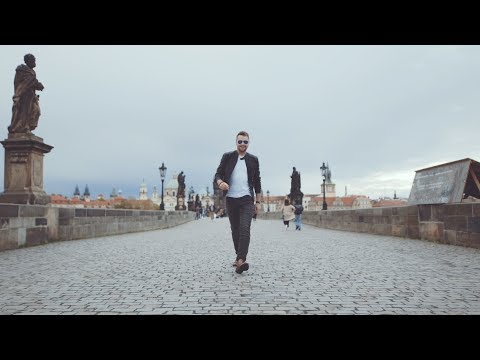 Josef Vágner - JOSEF VÁGNER - Muž z planety Hollywood (Official Video)