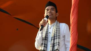 Download lagu UAS LUCU  CERITA PRAMUGARI DAN HEBATNYA WANITA DAN LELAKI mp3
