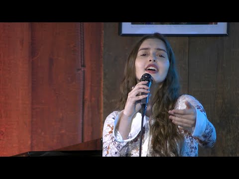 Anais Reno & Her Trio - I Didn't Know What Time It Was