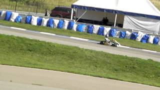 preview picture of video 'ROTAX MAX. Final. Mayak 2011 (3)'