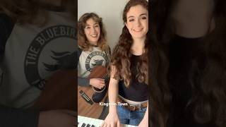 Doggie feet at the end made us laugh. Jamaica Farewell by Carly Simon #carlysimon#acoustic #music