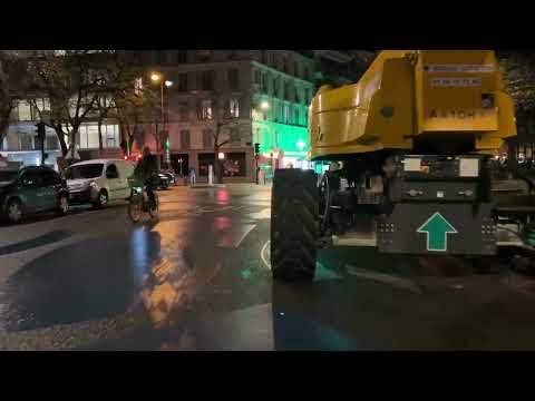 Paris by Night - Biking in PARIS - Nation Quarter🚴‍♂️✨