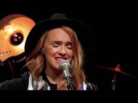 Marija - Što te nema, bar da svratiš