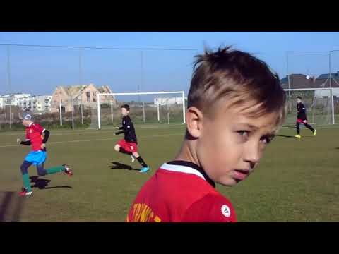 6.10.2018 Lider Swarzędz - MKS Trzemeszno 2-6 (I połowa)