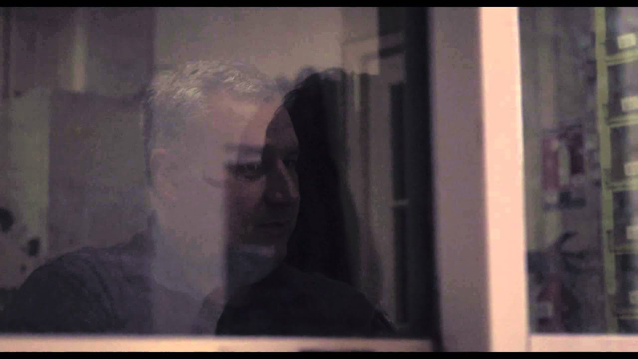 Miniature de la vidéo My Blue-Eyed Kid / Ma belle gosse (2013) - Trailer du film Ma belle gosse