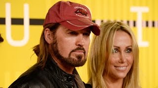 Miley Cyrus&#39; Dad Billy Ray Wants His Daughter to &#39;Stay Positive&#39;