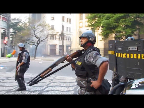 Tropa Choque! Police elite Brazil manifestation