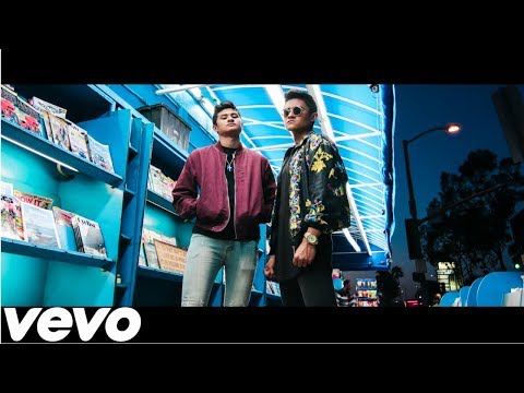 download lagu mp3 mp4 Poppin, download lagu Poppin gratis, unduh video klip Poppin