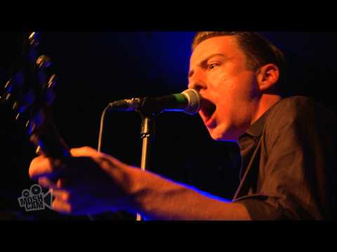 Eugene McGuinness - Joshua (Live in London) | Moshcam