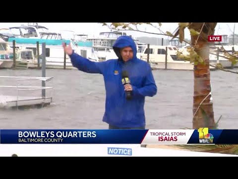 Bowleys Quarters "miserable" with stinging, sideways rain, David says