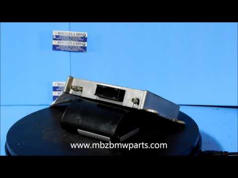 2005 2007 Mercedes C Class   Chassis Brain Box   A221 820 5226