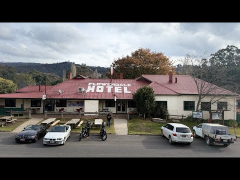 Parma and Pony Life l Flowerdale l Flowerdale Hotel