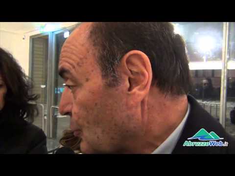 ''RICOSTRUZIONE IN RITARDO'', VESPA ALL'AQUILA PER IL LIBRO 'SALE, ZUCCHERO E CAFFE'''