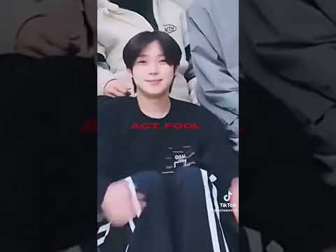 Just jungwon sitting on Jay lap 😭 #enhypen #jungwon #jay #jaywon #fyp