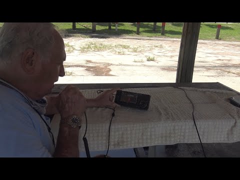 Icom IC-705, What Do Others Think? Making Contacts In The Field!!