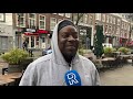 'Witte de Withstraat heet zo omdat er veel witte mensen lopen'