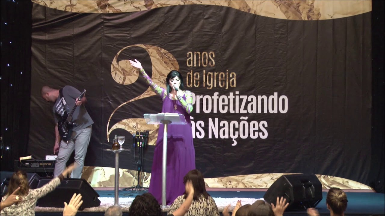 Você é candeia - Pra. Fernanda Brum