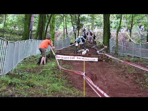 Descida Dona Beja e queda de Henrique Avancini na CIMTB 2016
