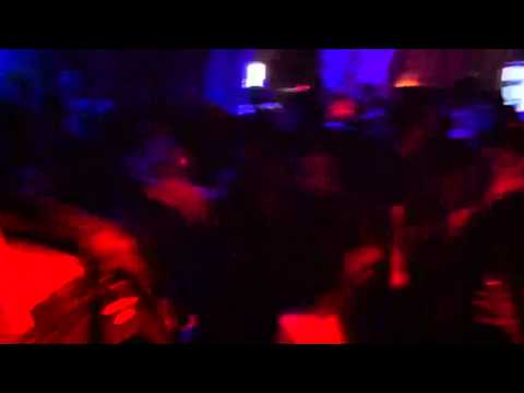 Roman Azzaro playing "Humpback" - Onetram & Marcelo Curra @ Showcase (Paris)