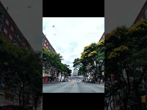 Calles: Av. Libertador Brigadier General Lavalleja. Montevideo Uruguay