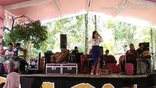 Download lagu Ditinggal Rabi - Melany mp3