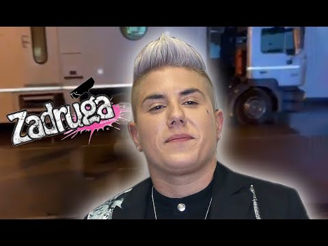 BIZARNO Matora otkrila detalje razgovora sa devojkom svoje bivše devojke!