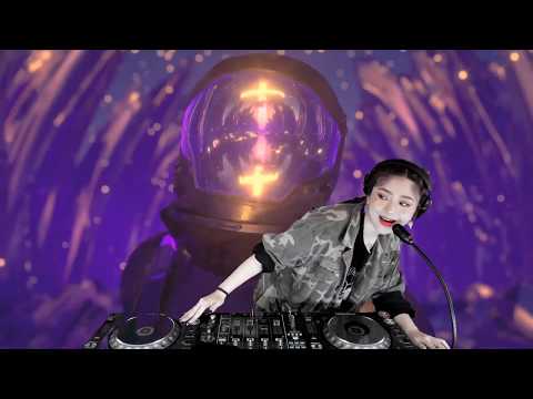 SPACECRAFT: LiveStream with RayRay Episode 4