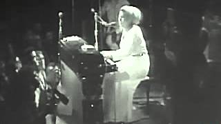 Aretha Franklin - Dr  Feelgood (Fillmore West, San Francisco - Mar 7, 1971)
