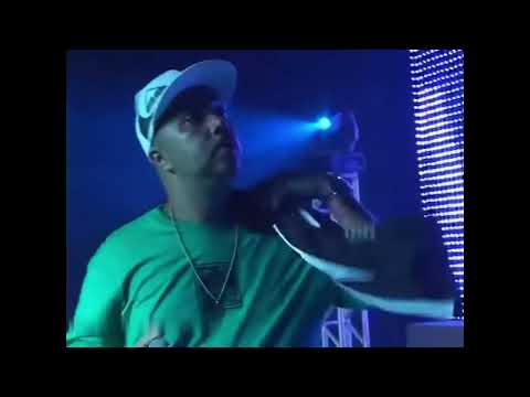 MCs Vina e Fandangos - Bonde da Quiksilver / Bonde da Siri #reliquia