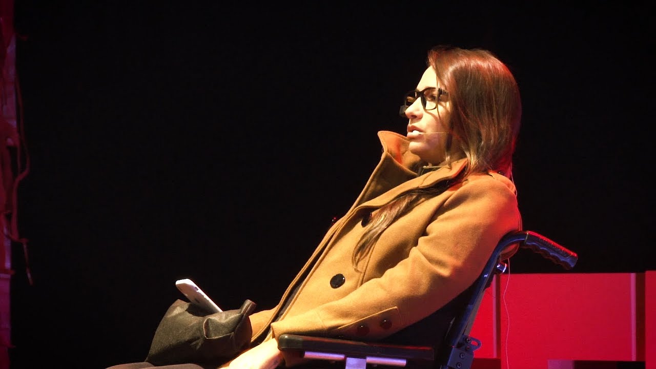 O Futuro que eu sonho é tecnológico e acessível. | Lais Souza | TEDxGuarulhos