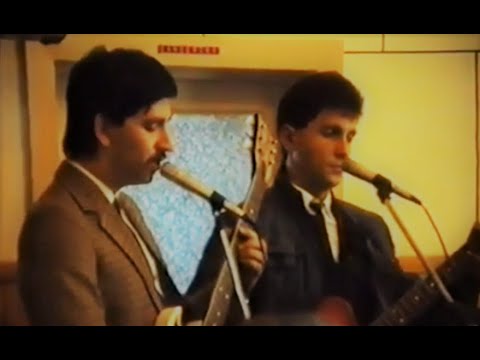 🎹🎸🎸 Grup Evanghelic (1988) - Slava-n veci lui Isus (fragment)
