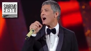 Sanremo 2018 - Il medley mash-up di Fiorello sul palco dell&#39;Ariston