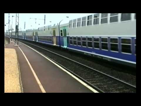 BB 26000, BB 7200, BB 22200, Z 5300, voiture lits" MU ", grill express, V2n, BB 9700 à Moret .mp4