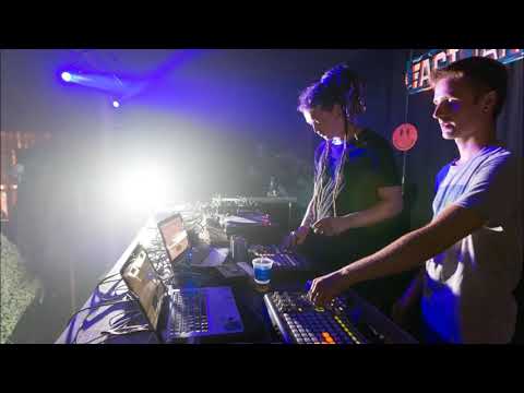 Watt'nHerrie vs Krullle live @ Acid Arena VI