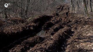 Екопътеката за паметника на цар Иван Асен втори е в окаяно състояние.