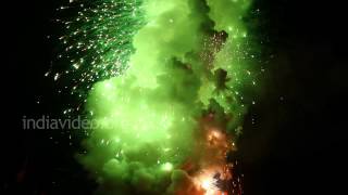 preview picture of video 'A Fascinating Fiesta of Colours - Fireworks of Thrissur Pooram'