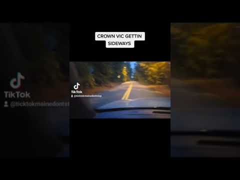 CROWN VIC DANCING IN THE RAIN 🌧 SIDE TO SIDE AGAIN.