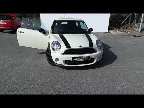 141C534 - 141C534 BMW MINI One D Baker Street Hatch