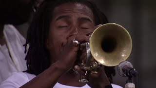 Roy Hargrove - Never Let Me Go - 8/11/2001 - Newport Jazz Festival (Official)