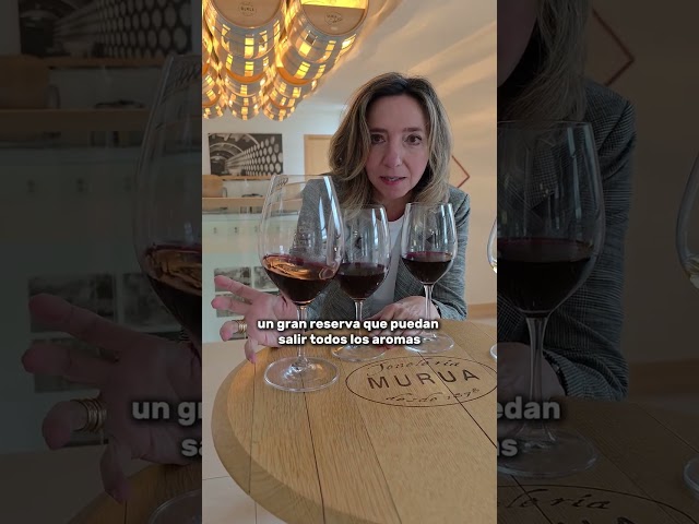 Vídeo relacionado con Genérico Cáliz Gótico Para Vino - Copa De Cerveza Con Garra De Dragón Medieval | Copa Para Beber Estilo Antiguo Regalo Para Hombre
