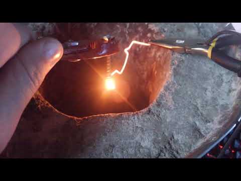 Melting metal with a car battery