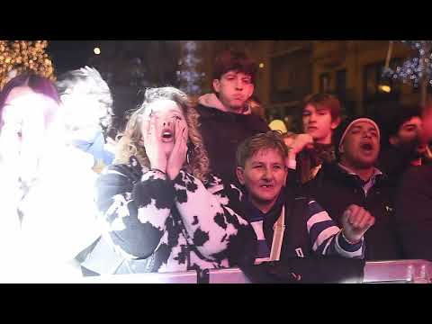 Doček Nove godine na Trgu bana Josipa Jelačića uz grupu Luzeri
