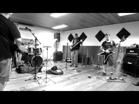 TRUE - Rehearsal December 2013 - Heart Ripped Out / Kill For Gain
