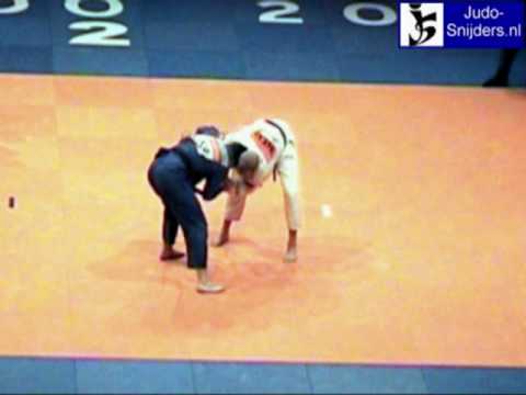 Judo 2009 Rotterdam: Bloshenko (UKR)  Grol (NED) [-100kg]