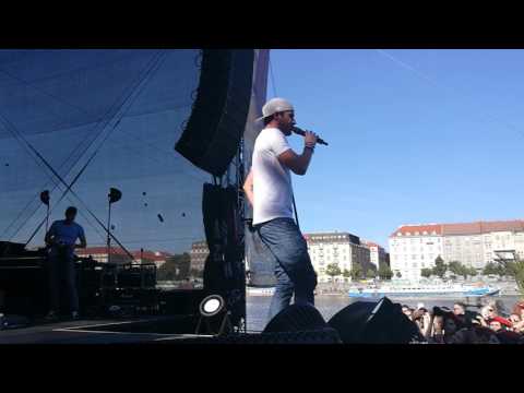 Leoš Mareš a Pavel Callta - Píšem si svůj sen (náplavka 2017)