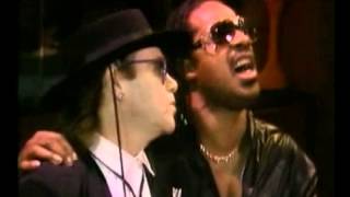 Dionne Warwick, Stevie Wonder, Elton John, Gladys Knight - That's what friends are for