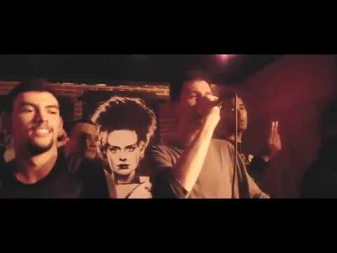 MINUS X YERAR - A MIS HOMBROS (VIDEOCLIP OFICIAL)