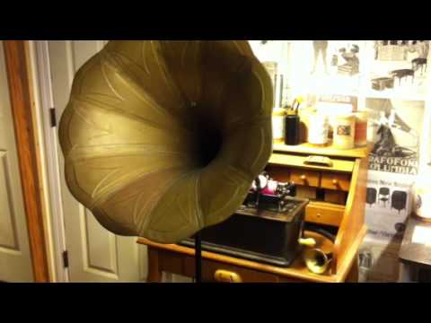 EDISONIA RESIN CYLINDER / PINK LAMBERT COPY