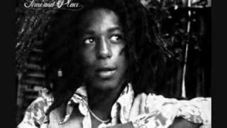 Hugh Mundell - Cant Pop No style